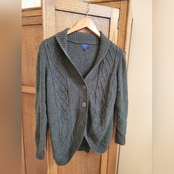 Muted olive green cardigan - Picture 3 of 5